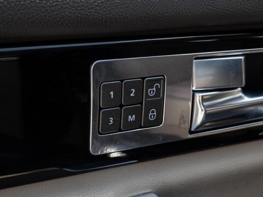 Land Rover Discovery IV Краснодар  - изображение 24