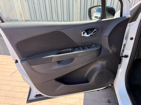 Renault Kaptur I с пробегом 2018 года, цена 1 549 000 рублей, 119156 км, внедорожник, Автокод Объявления