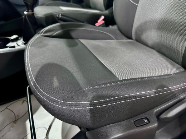 Renault Sandero II Рестайлинг с пробегом 2021 года, цена 1 190 000 рублей, 101216 км, хэтчбек, Автокод Объявления