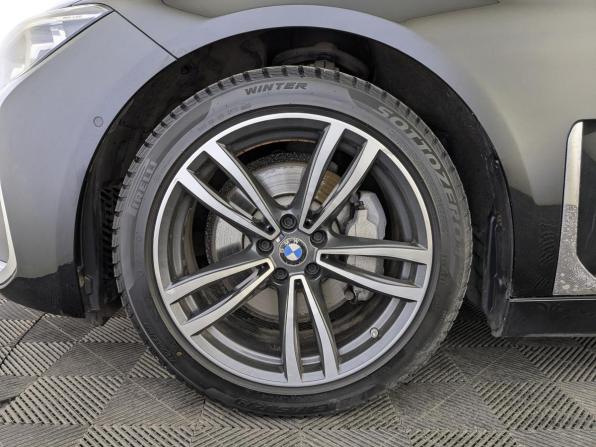 BMW 7 серии VI (G11/G12) Рестайлинг с пробегом 2019 года, цена 5 690 000 рублей, 112070 км, седан, Автокод Объявления