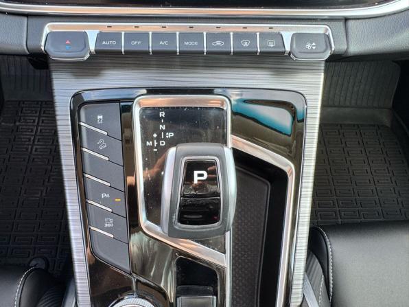 Geely Atlas Pro с пробегом 2021 года, цена 1 899 000 рублей, 51694 км, внедорожник, Автокод Объявления