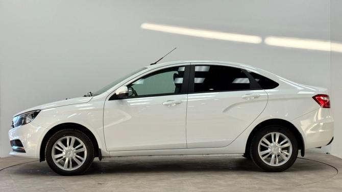 Lada (ВАЗ) Vesta I с пробегом 2017 года, цена 820 000 рублей, 72802 км, седан, Автокод Объявления
