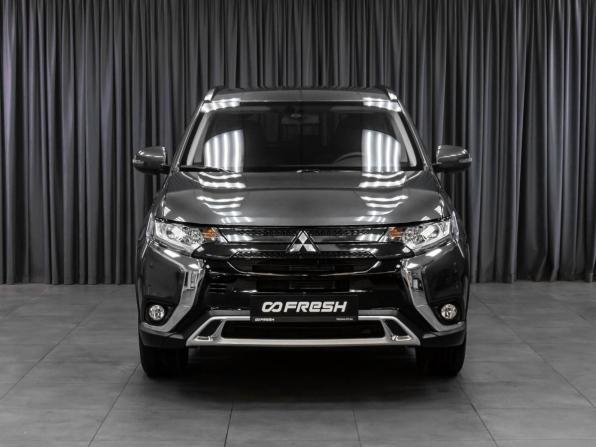Mitsubishi Outlander III Рестайлинг 3 с пробегом 2021 года, цена 3 719 000 рублей, 4351 км, внедорожник, Автокод Объявления