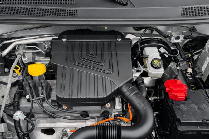 Renault Sandero II Рестайлинг с пробегом 2020 года, цена 1 290 000 рублей, 57715 км, хэтчбек, Автокод Объявления
