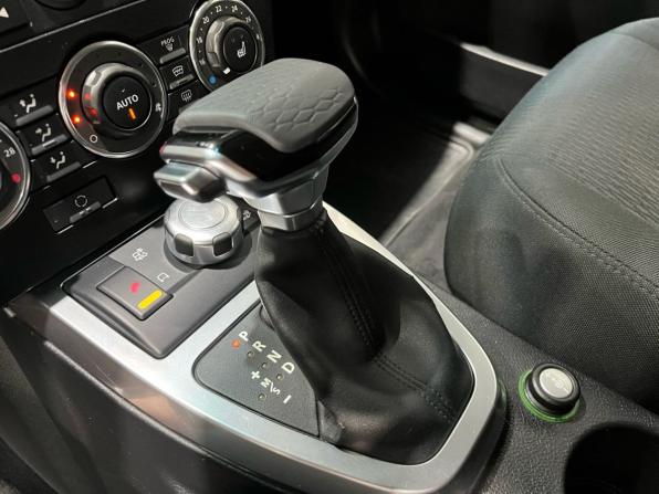 Land Rover Freelander II Рестайлинг 2 с пробегом 2012 года, цена 1 360 000 рублей, 228050 км, внедорожник, Автокод Объявления