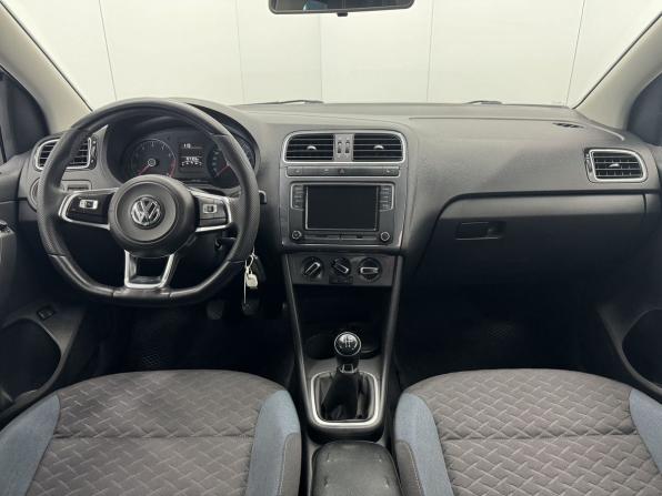 Volkswagen Polo V Рестайлинг с пробегом 2019 года, цена 999 000 рублей, 157094 км, седан, Автокод Объявления