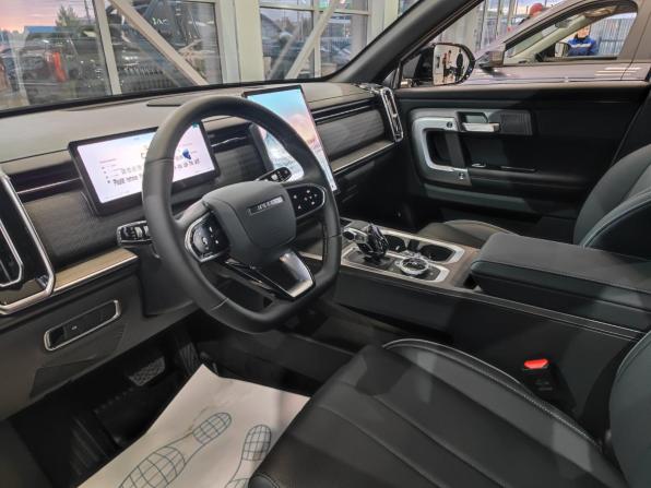 Jaecoo J7 I Рестайлинг с пробегом 2026 года, цена 2 750 000 рублей, 6 км, внедорожник, Автокод Объявления