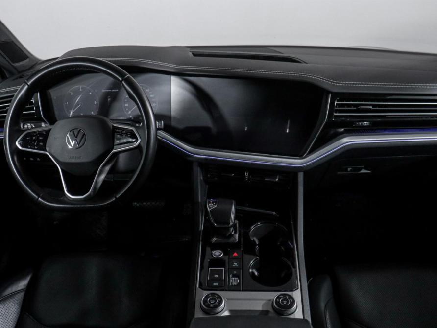 Volkswagen Touareg III Москва  - изображение 12