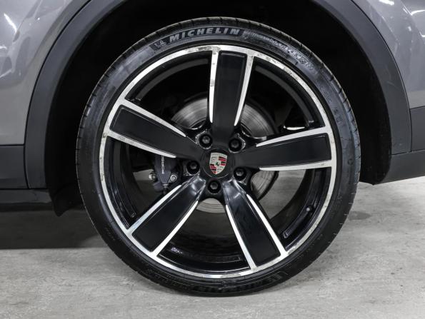 Porsche Cayenne III с пробегом 2019 года, цена 4 700 000 рублей, 157485 км, внедорожник, Автокод Объявления