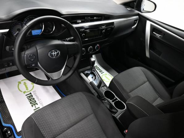 Toyota Corolla XI (E160 E170 E180) с пробегом 2013 года, цена 1 475 000 рублей, 100636 км, седан, Автокод Объявления