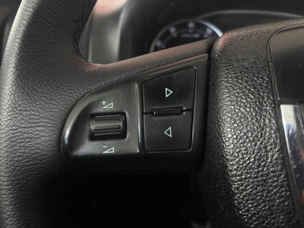 Skoda Octavia II (A5) Рестайлинг с пробегом 2011 года, цена 739 000 рублей, 292298 км, лифтбек, Автокод Объявления