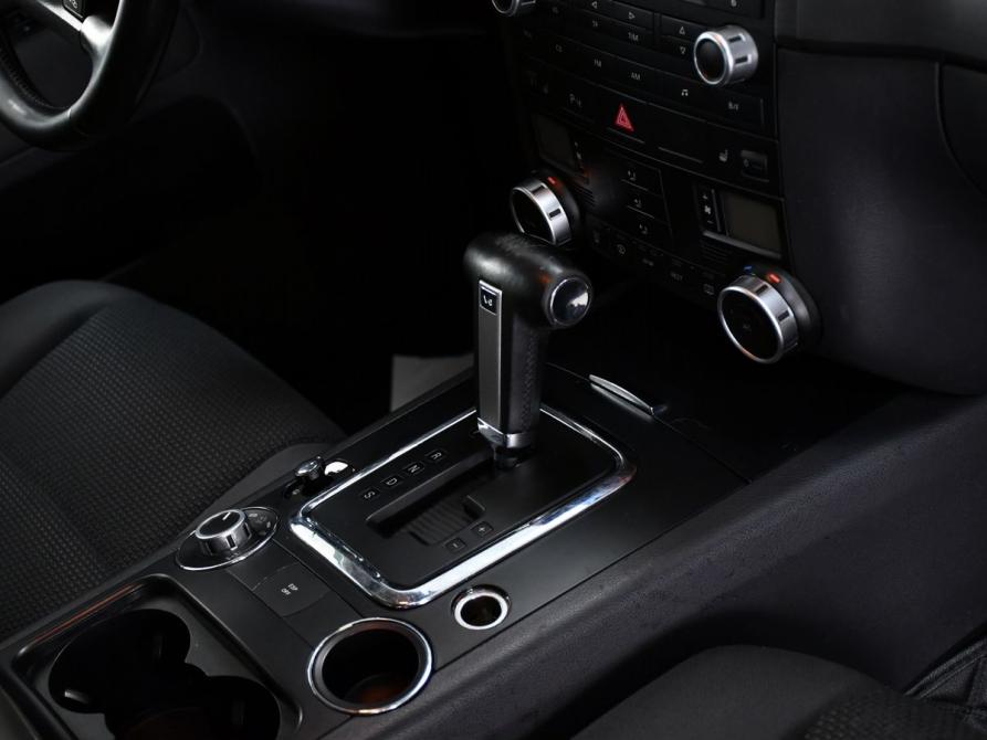 Volkswagen Touareg I Рестайлинг Новосибирск  - изображение 21