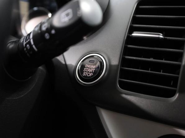 Kia Picanto II Рестайлинг с пробегом 2015 года, цена 1 049 000 рублей, 58770 км, хэтчбек, Автокод Объявления