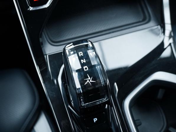 Geely Atlas II с пробегом 2024 года, цена 2 590 000 рублей, 58600 км, внедорожник, Автокод Объявления