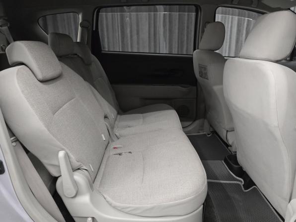 Toyota Passo Sette с пробегом 2010 года, цена 619 000 рублей, 304000 км, минивэн, Автокод Объявления