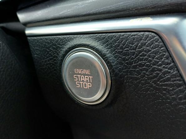 Kia Mohave I Рестайлинг 2 с пробегом 2022 года, цена 4 999 000 рублей, 78000 км, внедорожник, Автокод Объявления