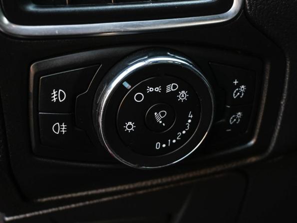 Ford Focus III с пробегом 2013 года, цена 834 000 рублей, 154355 км, хэтчбек, Автокод Объявления