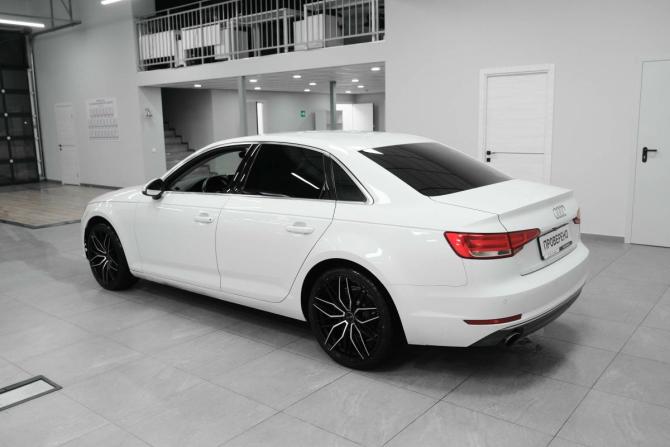 Audi A4 V (B9) с пробегом 2016 года, цена 1 770 000 рублей, 185000 км, седан, Автокод Объявления