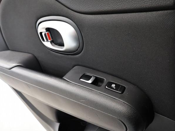 Kia Soul II Рестайлинг с пробегом 2018 года, цена 1 294 000 рублей, 155276 км, хэтчбек, Автокод Объявления