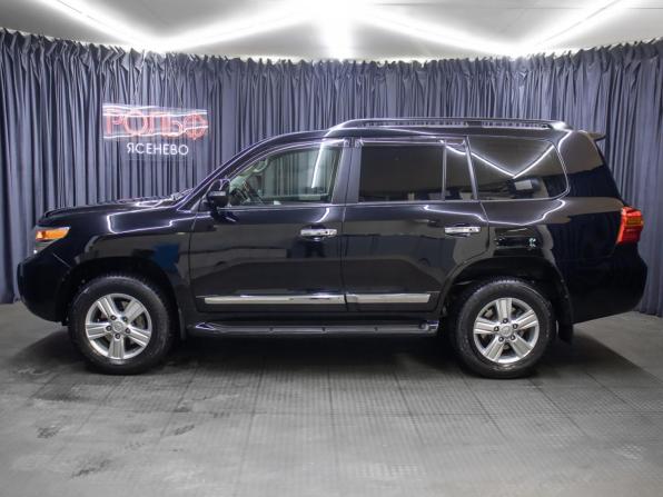Toyota Land Cruiser 200 Series Рестайлинг 1 с пробегом 2015 года, цена 4 898 000 рублей, 180212 км, внедорожник, Автокод Объявления