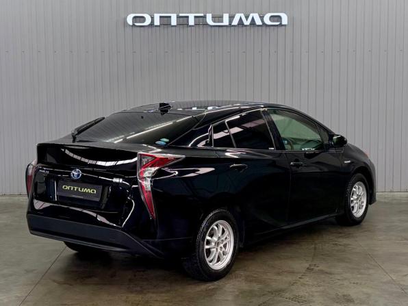 Toyota Prius IV (XW50) с пробегом 2016 года, цена 1 497 000 рублей, 176614 км, лифтбек, Автокод Объявления
