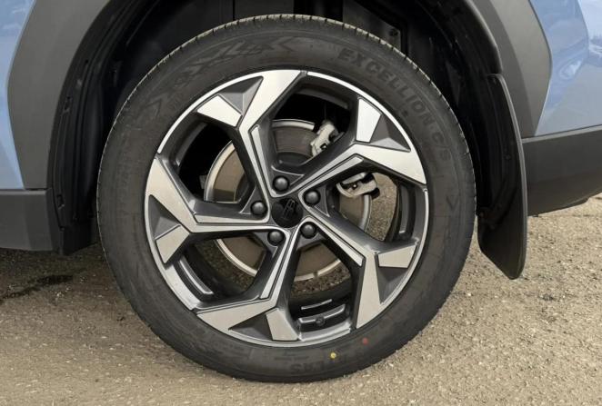 Geely Atlas II с пробегом 2024 года, цена 3 220 000 рублей, 11037 км, внедорожник, Автокод Объявления