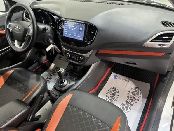 Lada (ВАЗ) Vesta I с пробегом 2018 года, цена 890 300 рублей, 91456 км, седан, Автокод Объявления