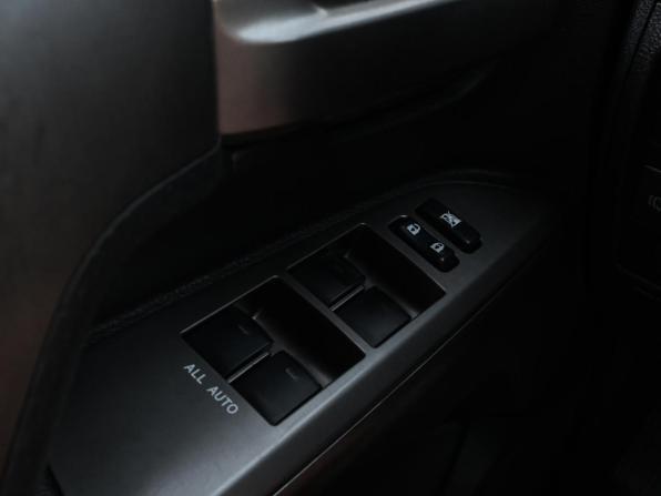Toyota Land Cruiser 200 Series с пробегом 2011 года, цена 3 430 000 рублей, 238408 км, внедорожник, Автокод Объявления