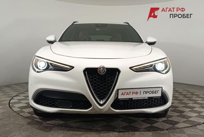Alfa Romeo Stelvio I с пробегом 2017 года, цена 3 020 000 рублей, 90702 км, внедорожник, Автокод Объявления