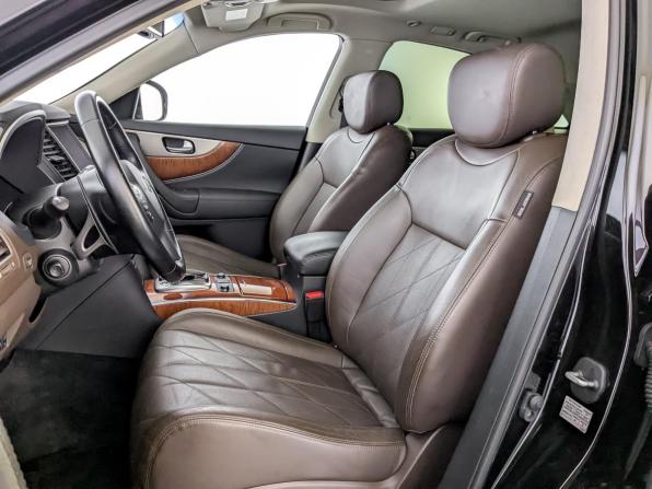 Infiniti QX70 с пробегом 2015 года, цена 2 845 000 рублей, 96495 км, внедорожник, Автокод Объявления