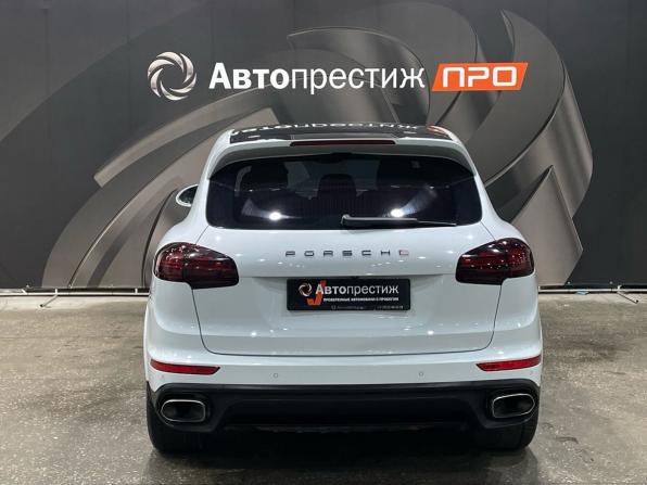 Porsche Cayenne II Рестайлинг (958) с пробегом 2015 года, цена 2 799 000 рублей, 216530 км, внедорожник, Автокод Объявления