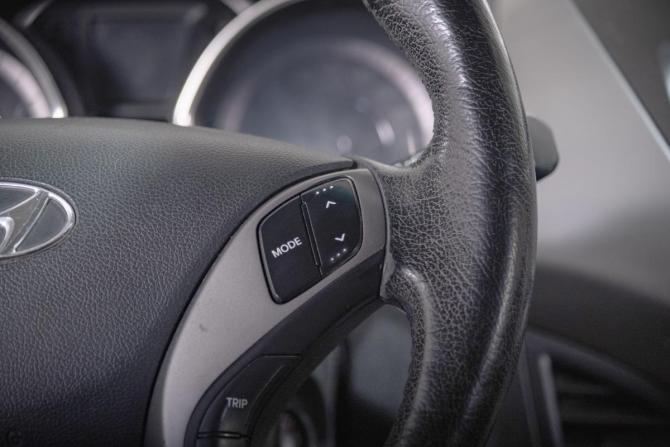 Hyundai Elantra V (MD) с пробегом 2012 года, цена 949 000 рублей, 219231 км, седан, Автокод Объявления