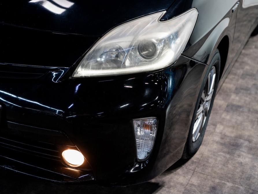 Toyota Prius III Рестайлинг (XW30) Чита  - изображение 16