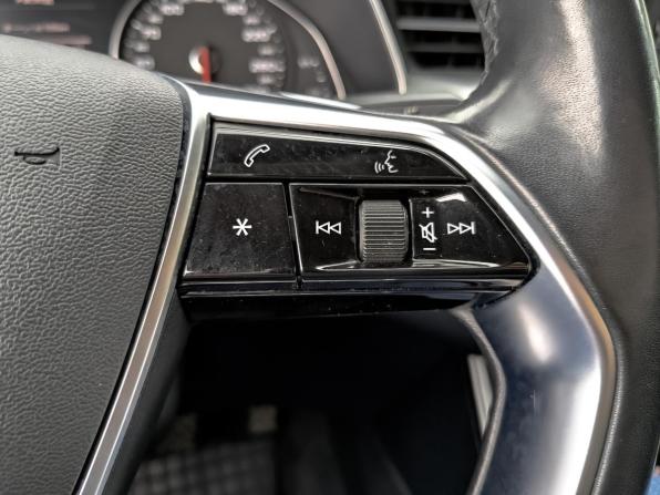 Audi A6 V (C8) с пробегом 2021 года, цена 3 650 000 рублей, 129556 км, седан, Автокод Объявления