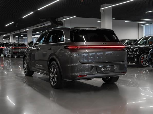 Li Auto (Lixiang) L7 I с пробегом 2023 года, цена 6 100 000 рублей, 30729 км, внедорожник, Автокод Объявления