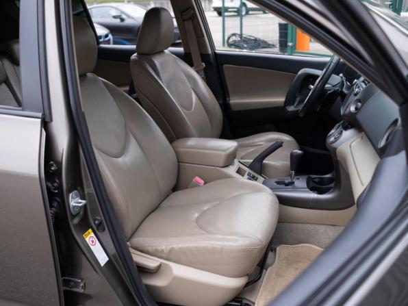 Toyota RAV4 III (XA30) Рестайлинг с пробегом 2012 года, цена 1 299 000 рублей, 221373 км, внедорожник, Автокод Объявления