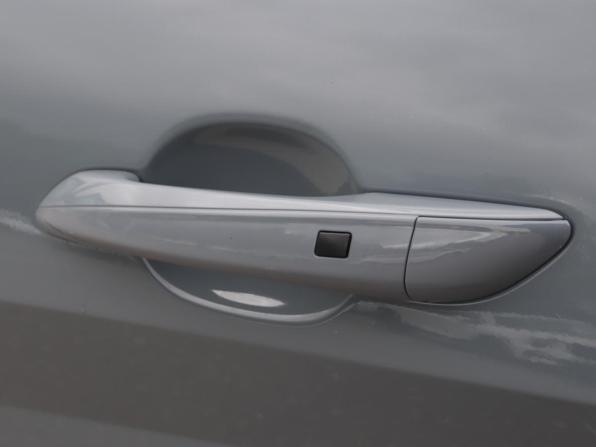 Hyundai Elantra VII (CN7) с пробегом 2022 года, цена 2 000 000 рублей, 65834 км, седан, Автокод Объявления