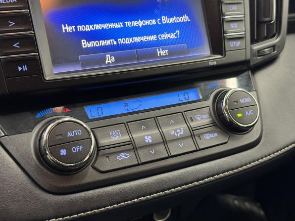 Toyota RAV4 IV (XA40) Рестайлинг с пробегом 2017 года, цена 2 440 000 рублей, 97581 км, внедорожник, Автокод Объявления