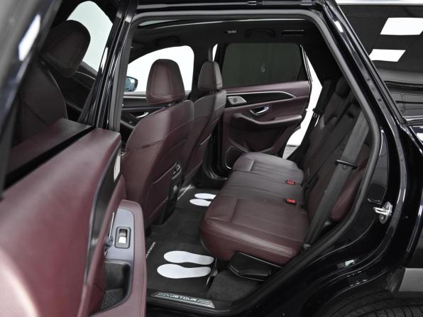 JETOUR X90+ с пробегом 2023 года, цена 2 049 000 рублей, 27000 км, внедорожник, Автокод Объявления