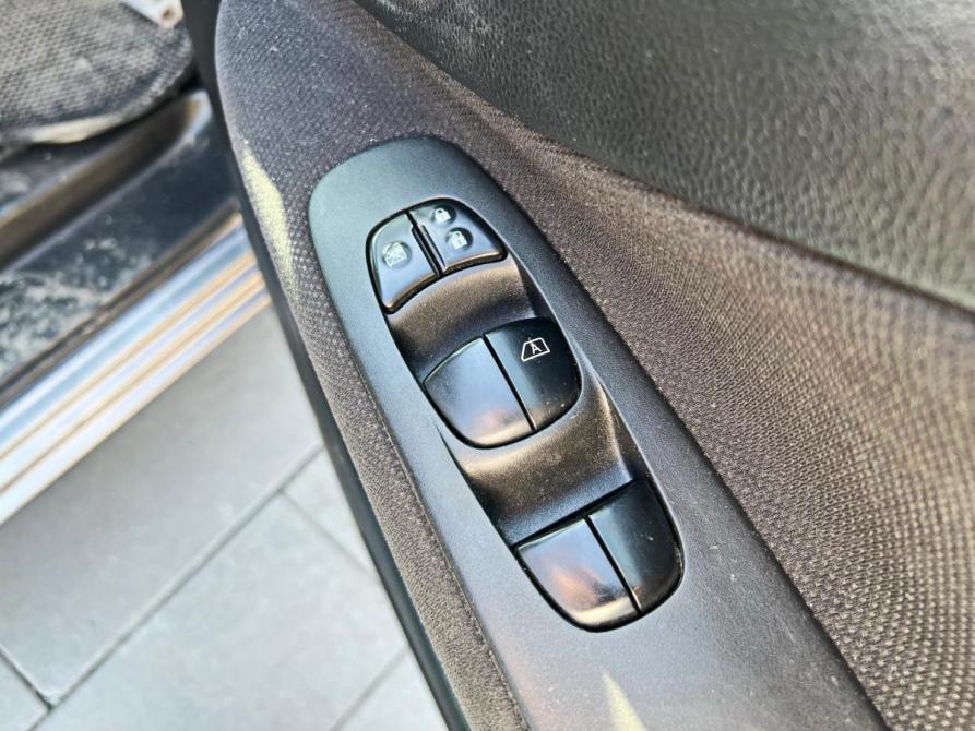 Nissan Serena IV (C26) Стерлитамак  - изображение 24