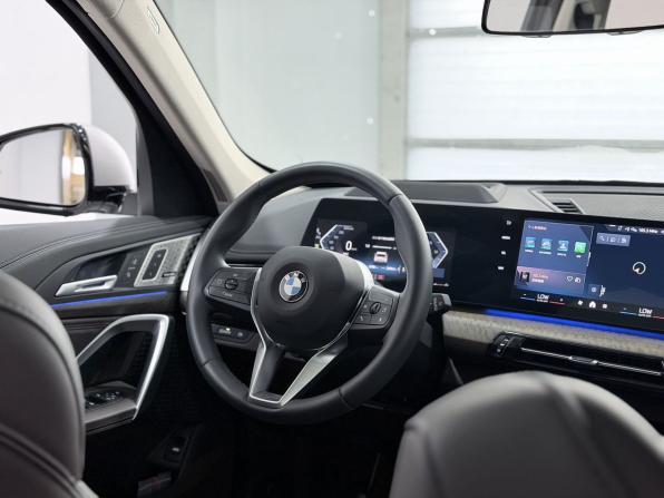 BMW X1 III (U11/U12) с пробегом 2024 года, цена 5 200 000 рублей, 2997 км, внедорожник, Автокод Объявления
