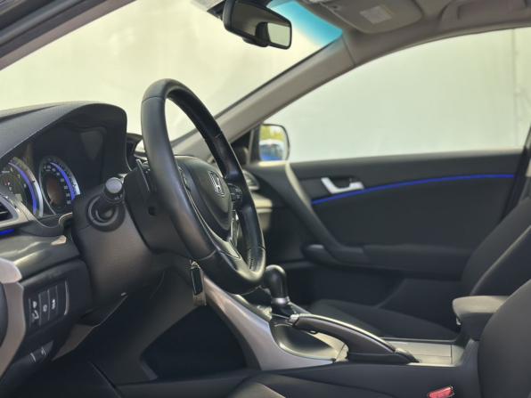 Honda Accord VIII Рестайлинг с пробегом 2011 года, цена 1 170 000 рублей, 257888 км, седан, Автокод Объявления