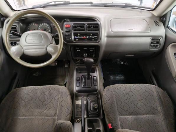 Chevrolet Tracker II с пробегом 2003 года, цена 370 000 рублей, 345600 км, внедорожник, Автокод Объявления