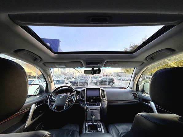 Toyota Land Cruiser 200 Series Рестайлинг 2 с пробегом 2016 года, цена 5 890 000 рублей, 171444 км, внедорожник, Автокод Объявления