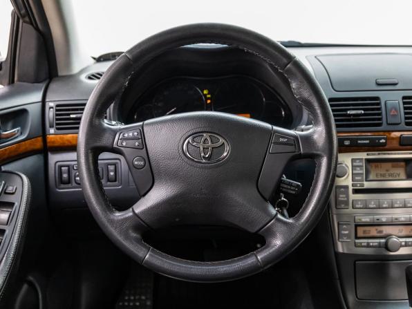 Toyota Avensis II Рестайлинг с пробегом 2006 года, цена 1 038 000 рублей, 196784 км, седан, Автокод Объявления