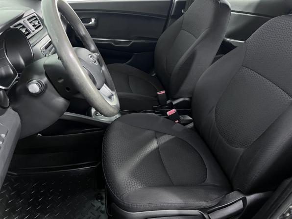 Kia Rio III с пробегом 2012 года, цена 900 000 рублей, 142000 км, седан, Автокод Объявления