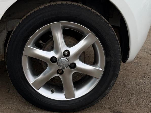 Toyota Yaris II с пробегом 2008 года, цена 480 000 рублей, 176500 км, хэтчбек, Автокод Объявления