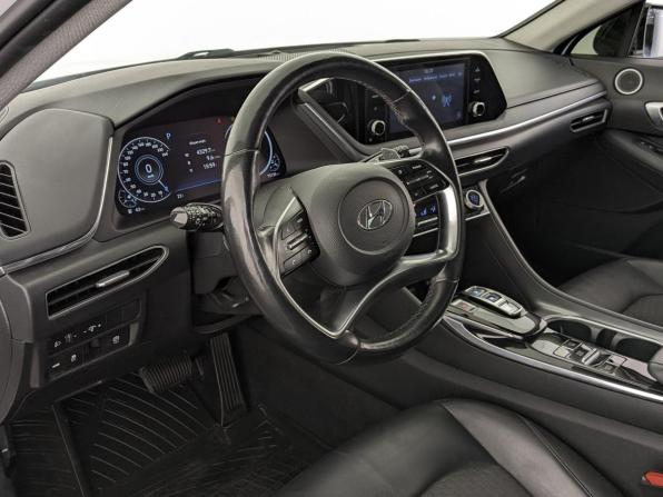 Hyundai Sonata VIII (DN8) с пробегом 2020 года, цена 2 490 000 рублей, 72134 км, седан, Автокод Объявления