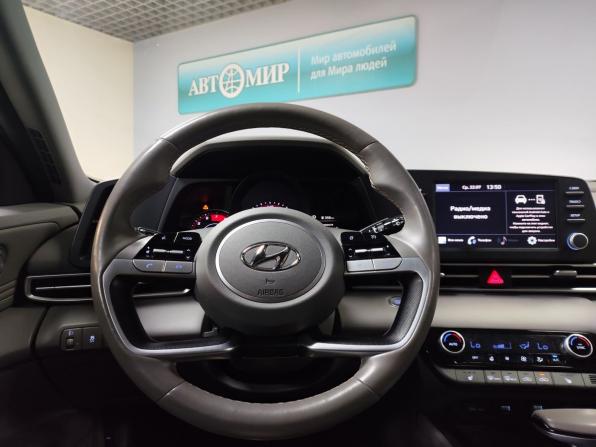 Hyundai Elantra VII (CN7) с пробегом 2021 года, цена 1 649 000 рублей, 71598 км, седан, Автокод Объявления