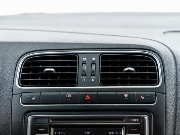Volkswagen Polo V с пробегом 2013 года, цена 798 000 рублей, 135903 км, седан, Автокод Объявления